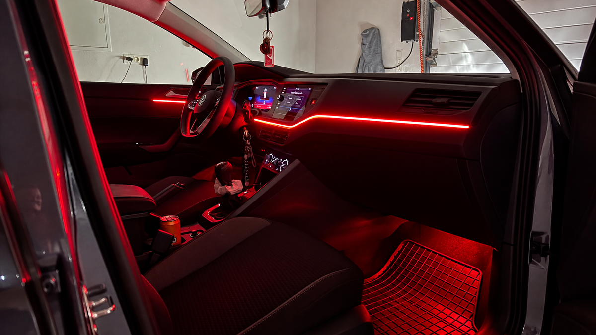 Dynamische Ambientebeleuchtung VW Golf 8 inkl. Einbau